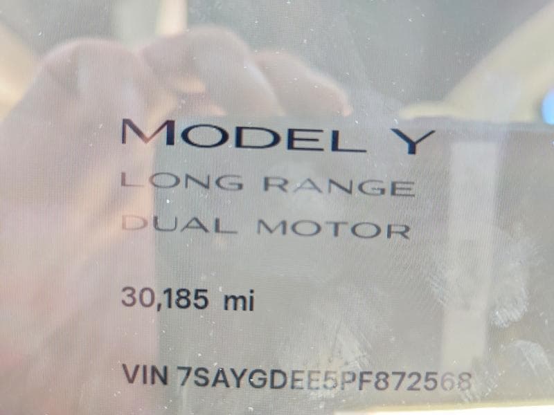 2023 TESLA MODEL Y 9