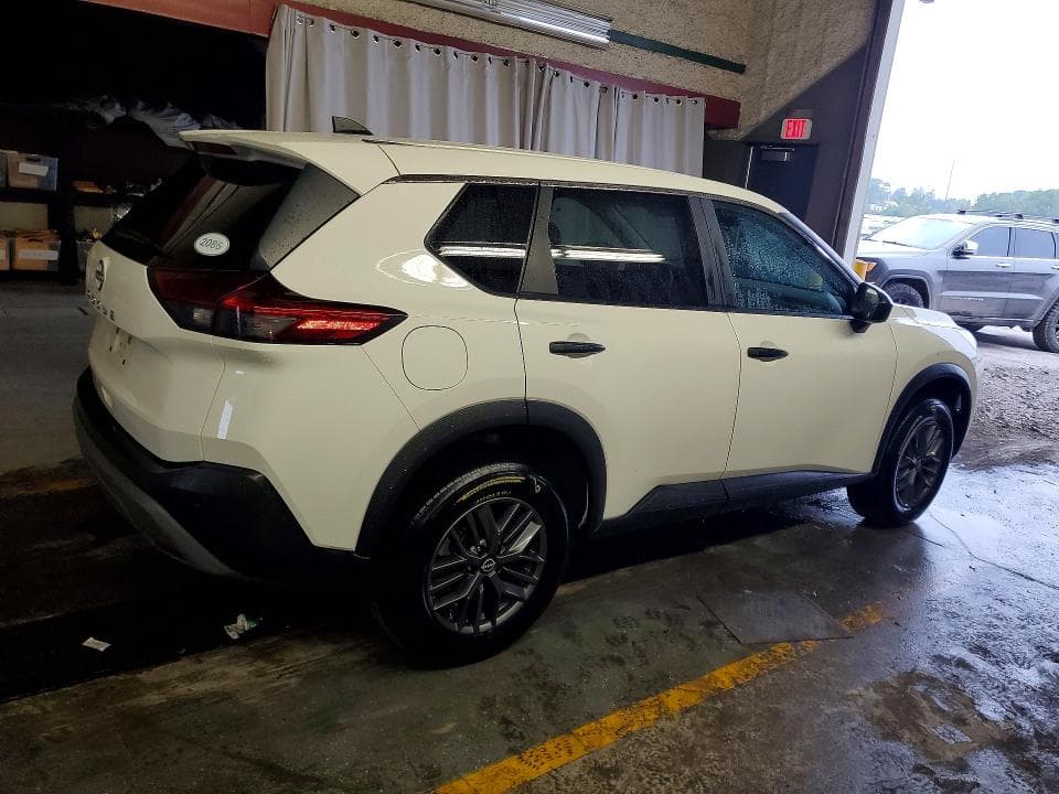 2023 NISSAN ROGUE S 3