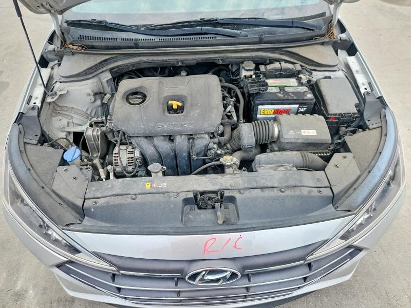 2019 HYUNDAI ELANTRA SEL 11