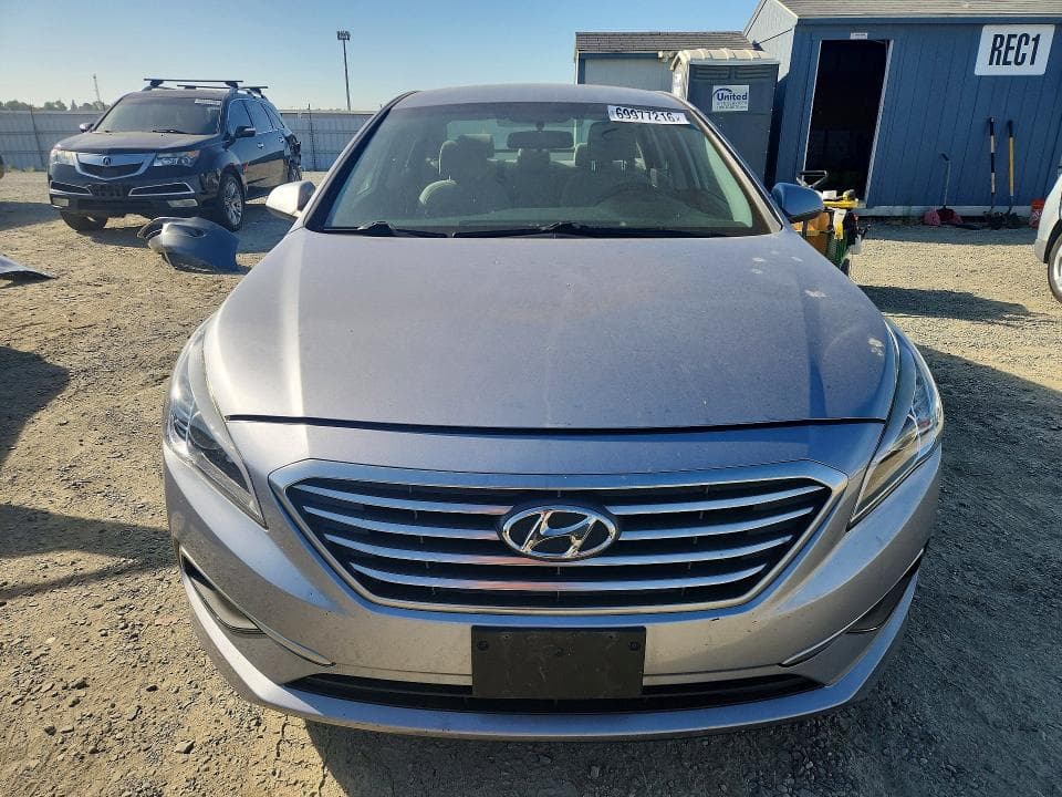 2017 HYUNDAI SONATA SE 5