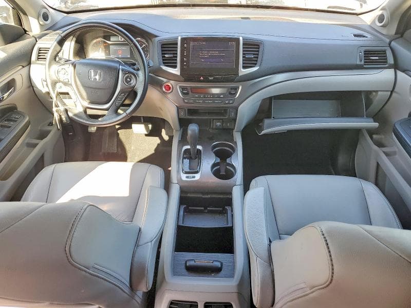 2017 HONDA PILOT EXLN 8
