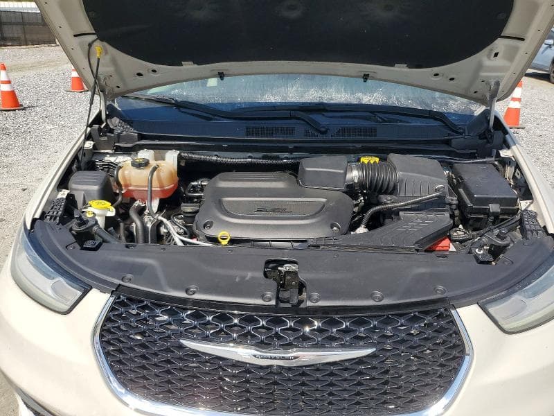 2021 CHRYSLER PACIFICA TOURING L 12