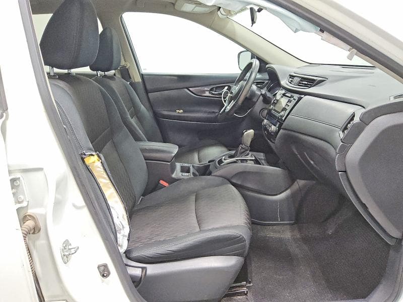 2017 NISSAN ROGUE SV 14