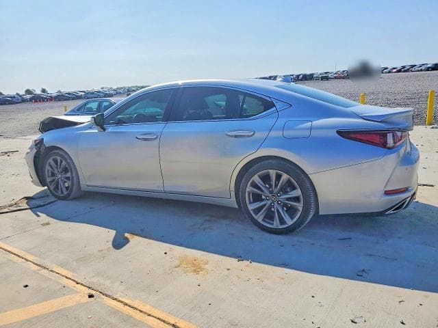 2019 LEXUS ES 350 2