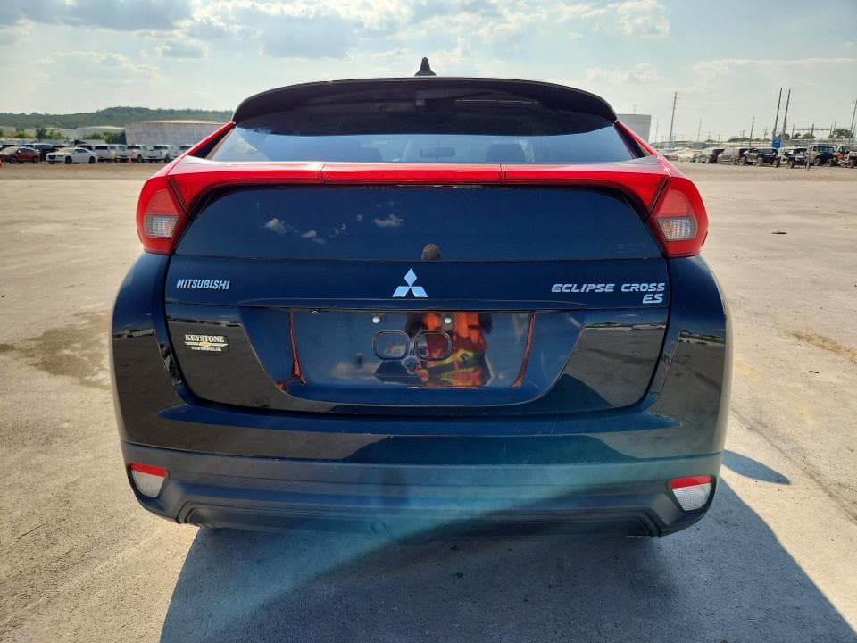 2019 MITSUBISHI ECLIPSE CROSS ES 6