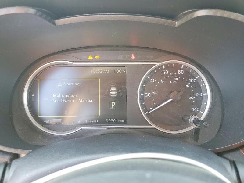 2024 NISSAN VERSA SR 9