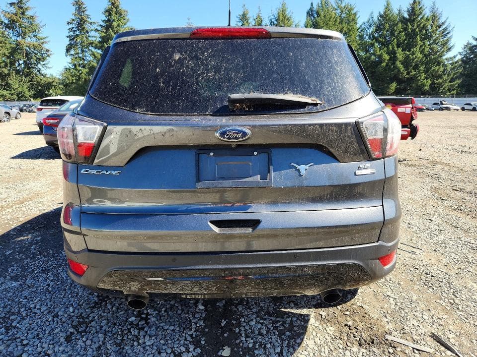 2017 FORD ESCAPE SE 6