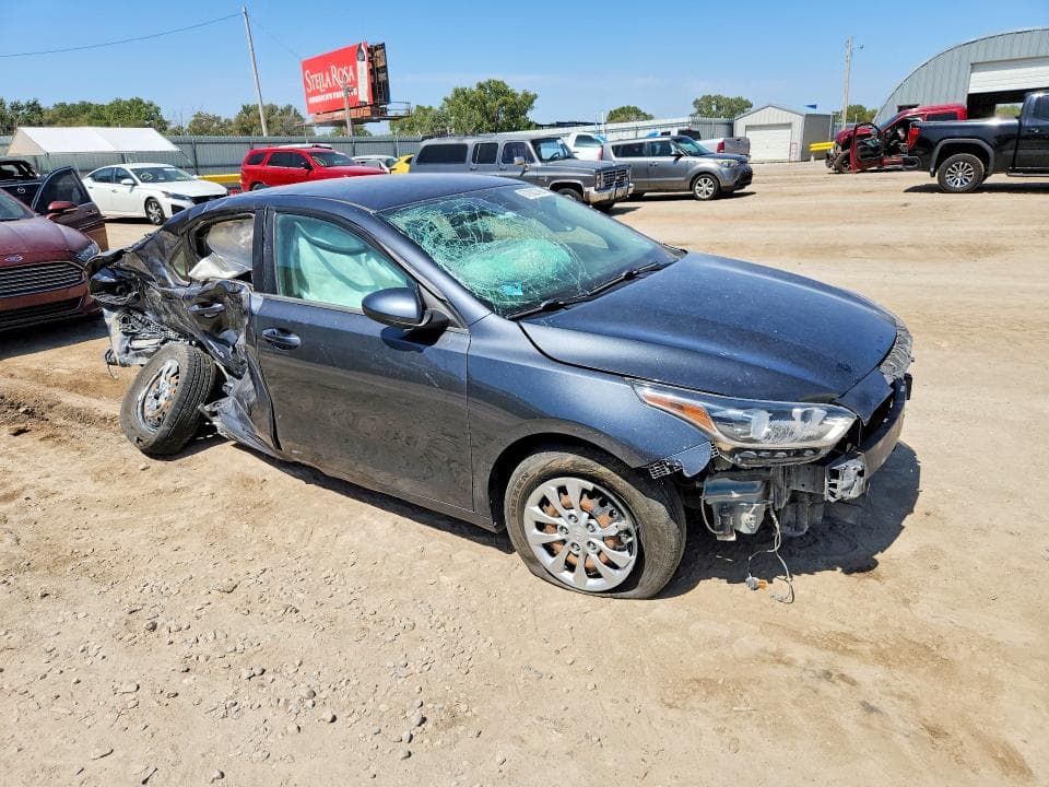 2019 KIA FORTE FE 4