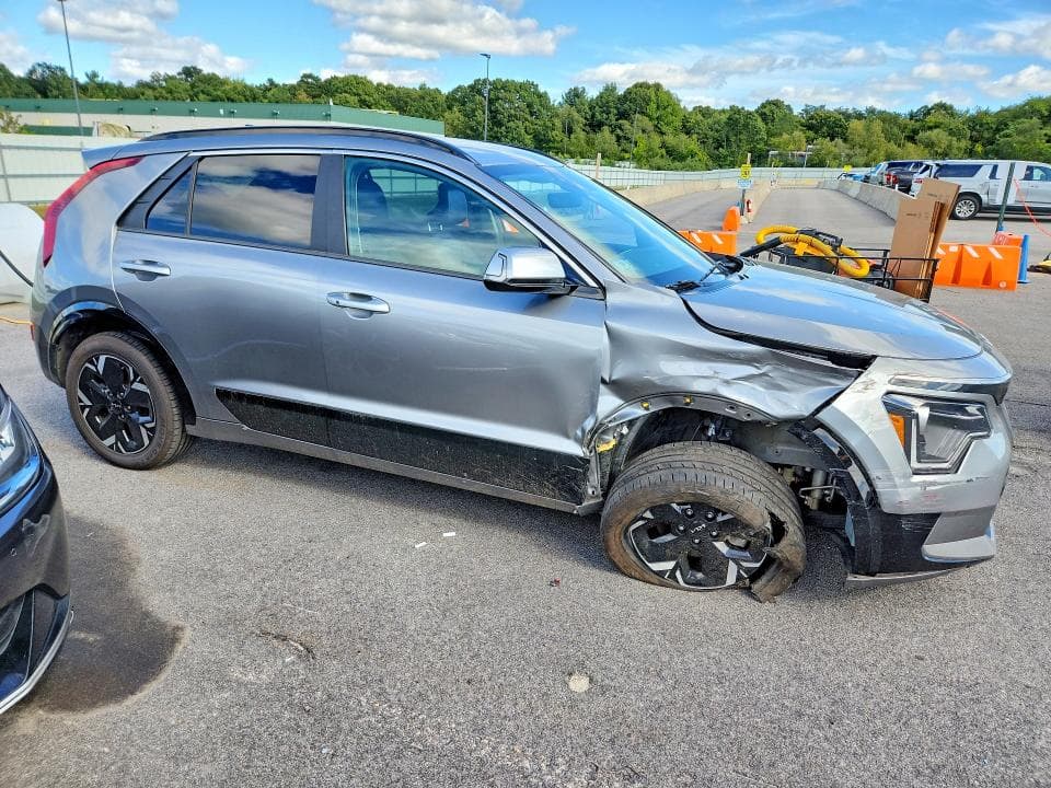 2024 KIA NIRO WIND 4