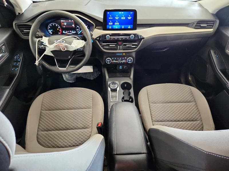 2021 FORD ESCAPE SE 8