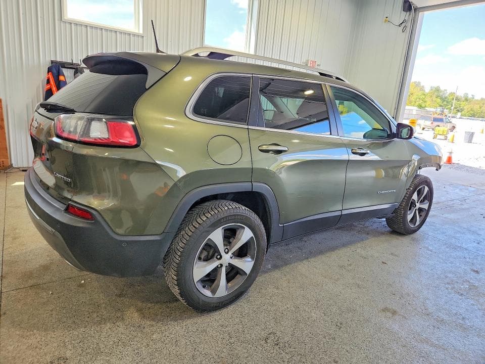 2019 JEEP CHEROKEE LIMITED 3