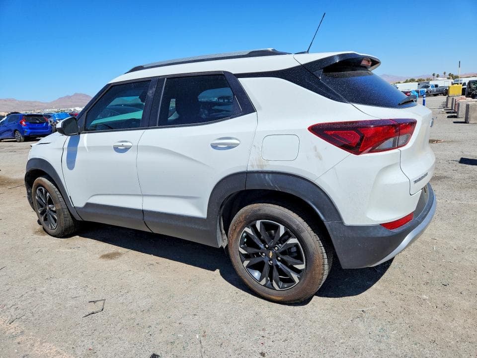 2022 CHEVROLET TRAILBLAZER LT 2