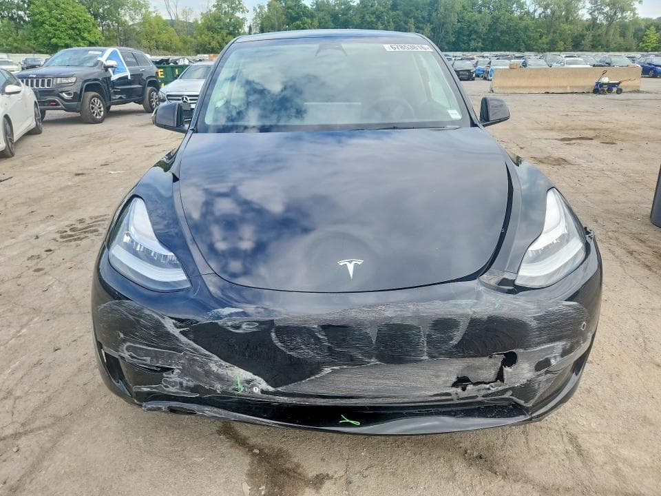 2022 TESLA MODEL Y 5