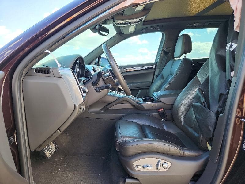 2018 PORSCHE CAYENNE 7