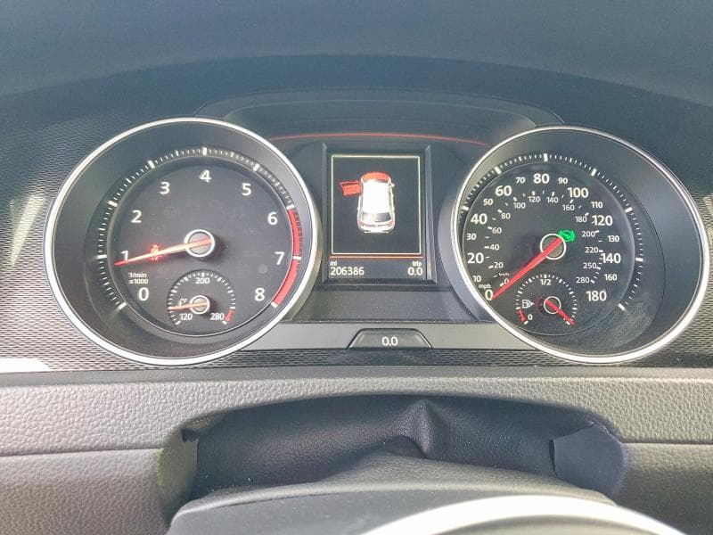 2017 VOLKSWAGEN GTI S/SE 9