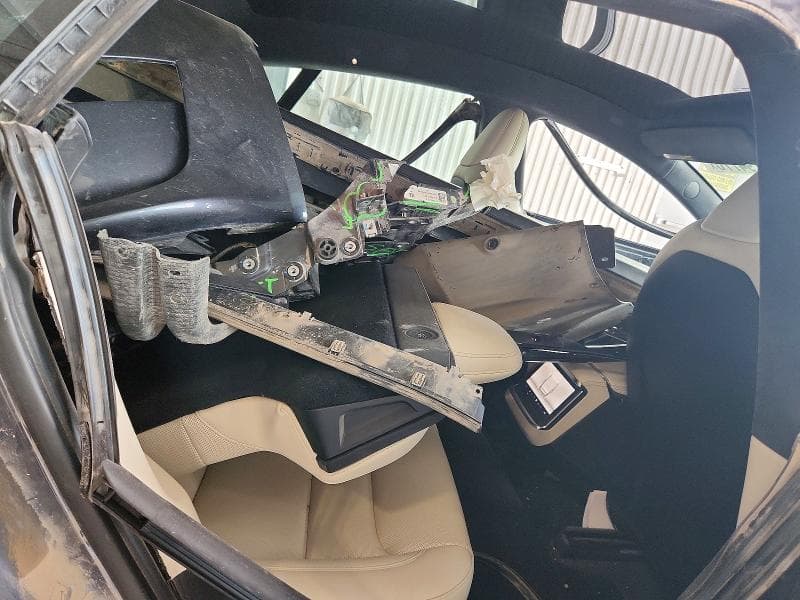 2021 TESLA MODEL S 10