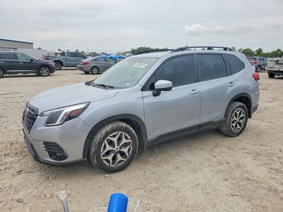 2024 SUBARU FORESTER PREMIUM - 1