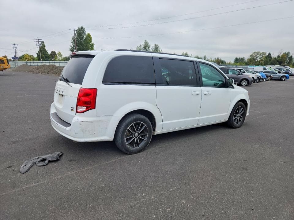 2018 DODGE GRAND CARAVAN GT 3