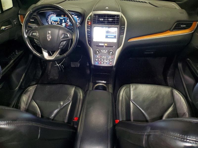 2017 LINCOLN MKC RESERVE 8