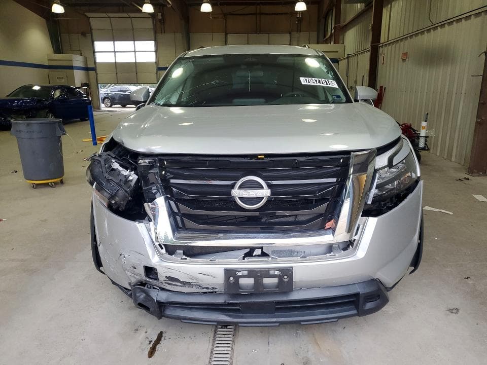 2024 NISSAN PATHFINDER SV 5