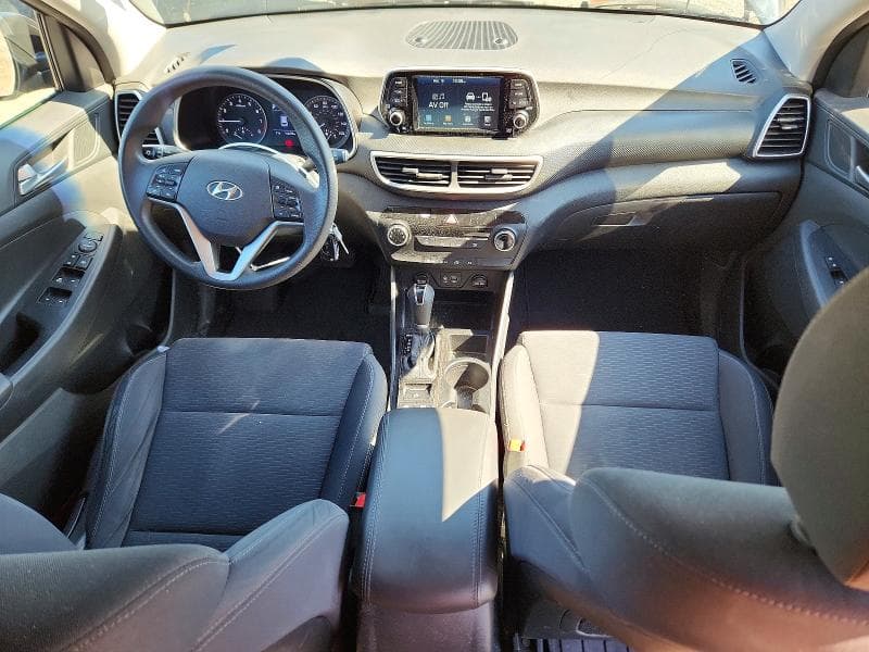 2020 HYUNDAI TUCSON SE 8