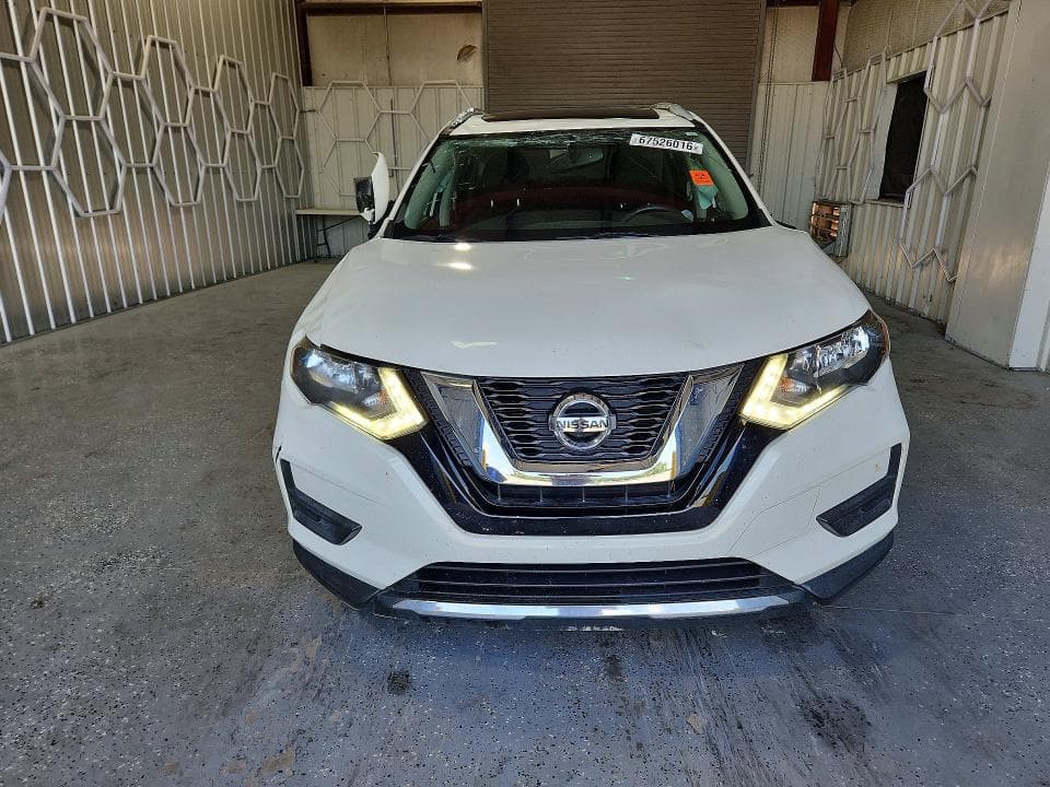 2017 NISSAN ROGUE SV 5