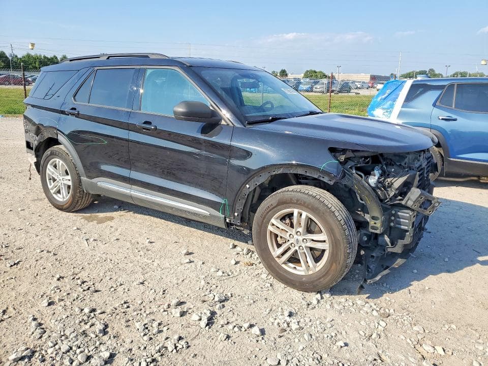 2021 FORD EXPLORER XLT 4