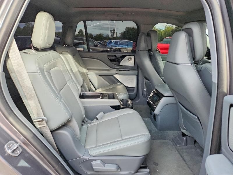 2021 LINCOLN AVIATOR RESERVE 11