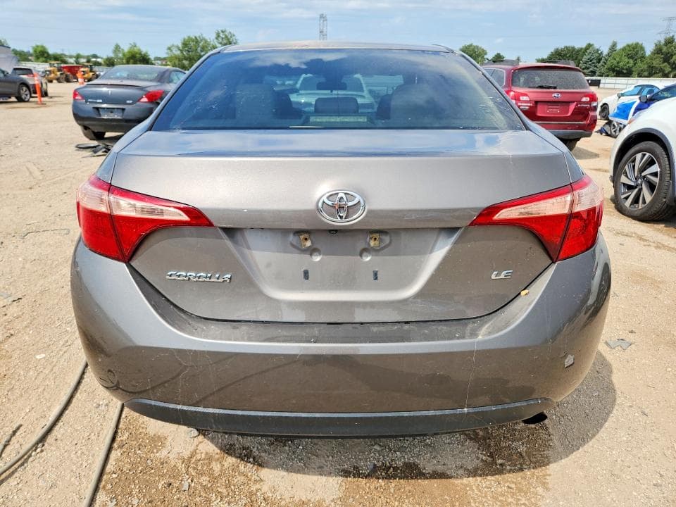 2017 TOYOTA COROLLA LE 6