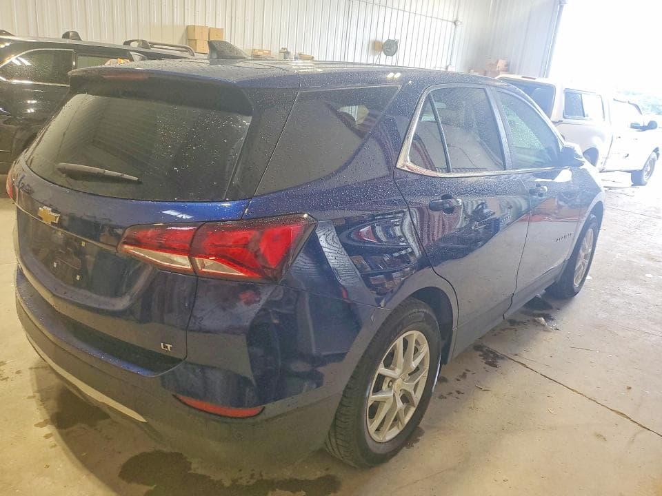 2022 CHEVROLET EQUINOX LT 3