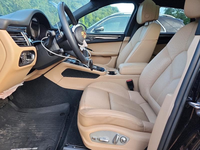 2025 PORSCHE MACAN S 7