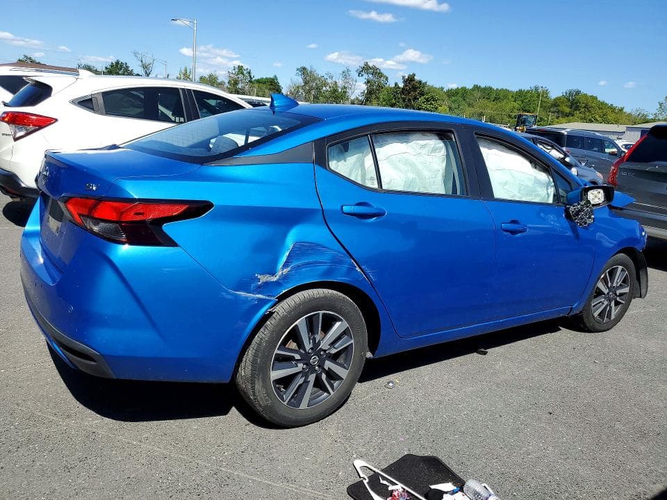 2020 NISSAN VERSA SV 3