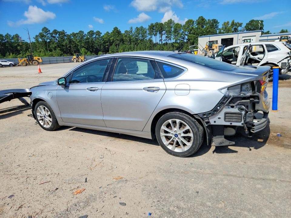 2020 FORD FUSION TITANIUM 2