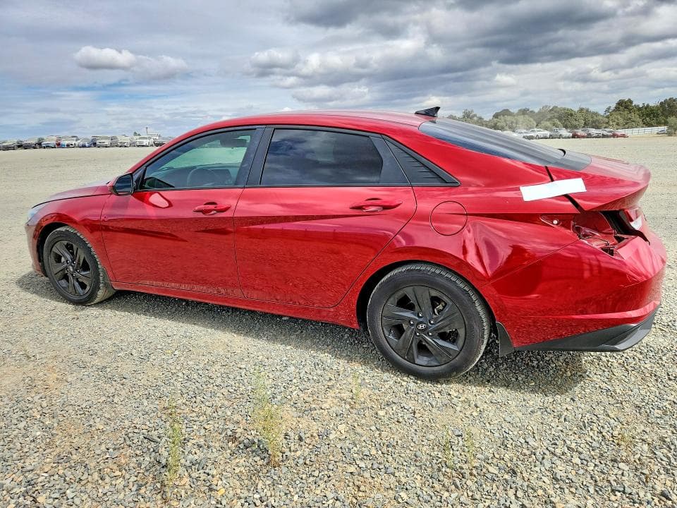2022 HYUNDAI ELANTRA SEL 2