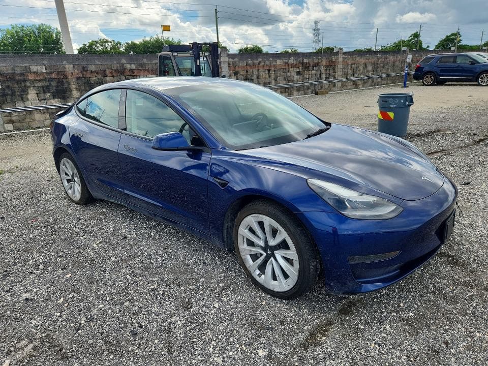 2022 TESLA MODEL 3 4