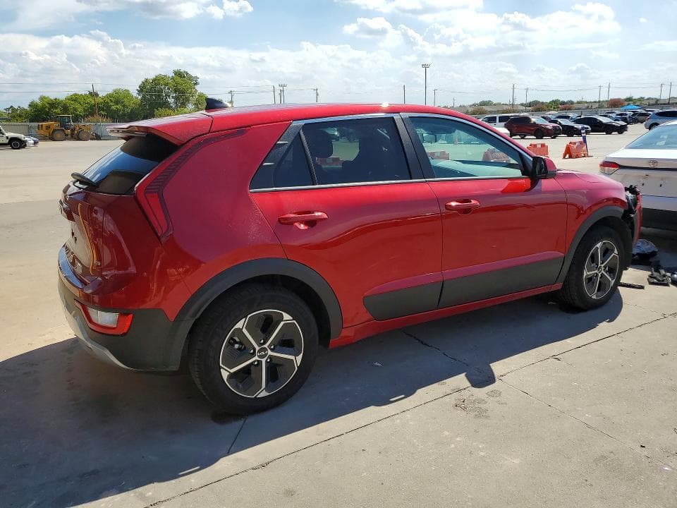 2026 KIA NIRO LX 3