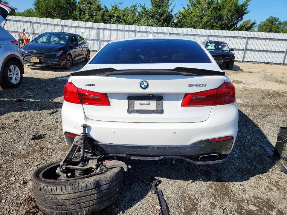 2018 BMW 540 XI 6