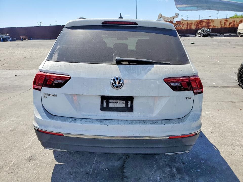 2018 VOLKSWAGEN TIGUAN SE 6