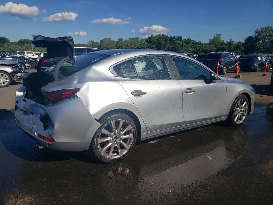 2020 MAZDA 3 SELECT 3