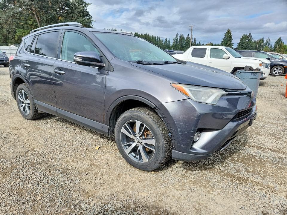 2018 TOYOTA RAV4 XLE 4