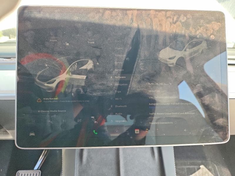 2021 TESLA MODEL Y 9