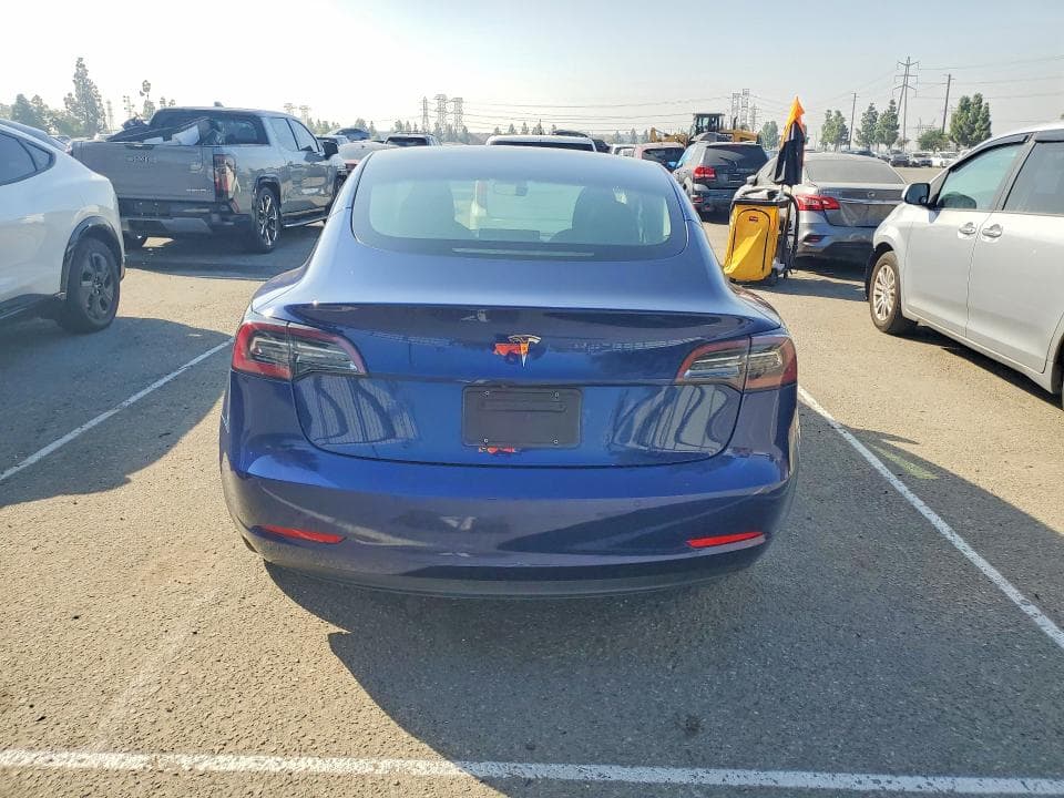 2022 TESLA MODEL 3 6