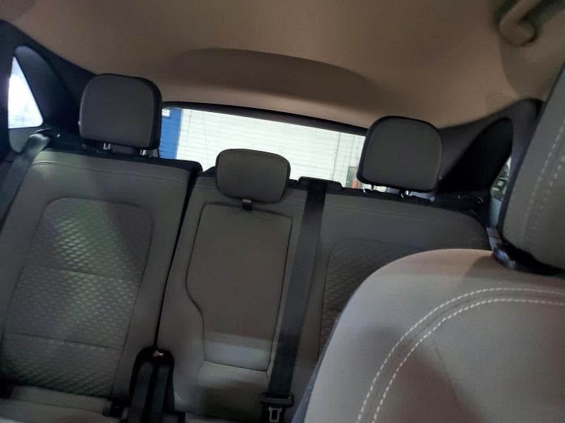 2020 FORD ESCAPE SE 10