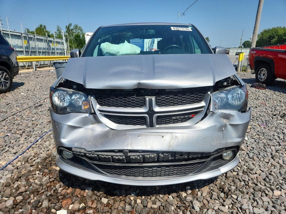 2017 DODGE GRAND CARAVAN GT 5