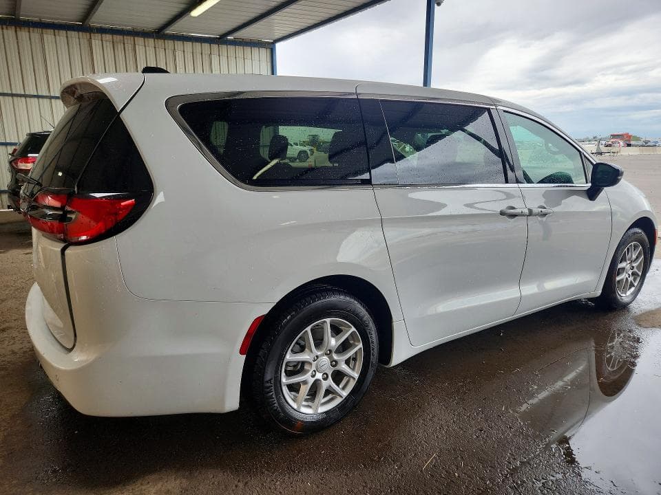 2026 CHRYSLER PACIFICA SELECT 3