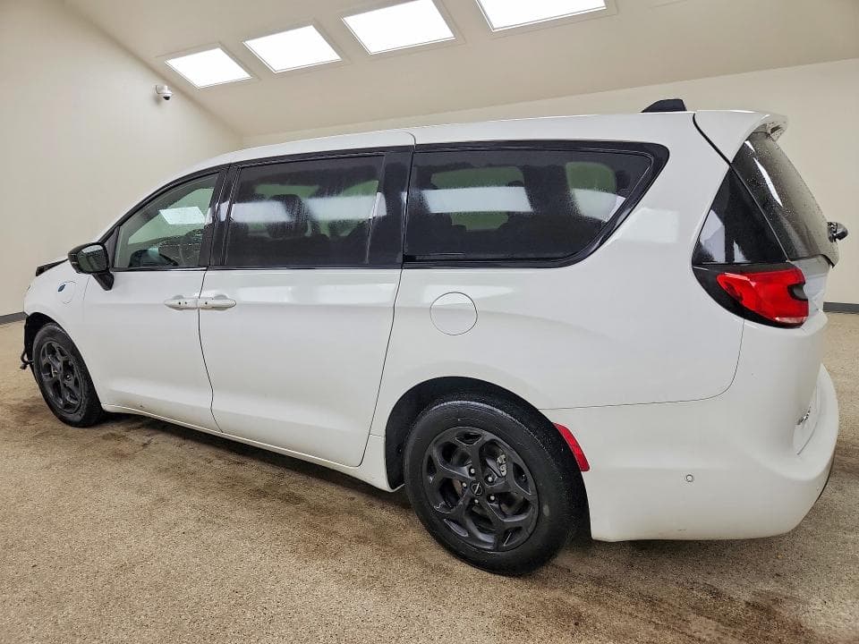 2024 CHRYSLER PACIFICA HYBRID SELECT 2