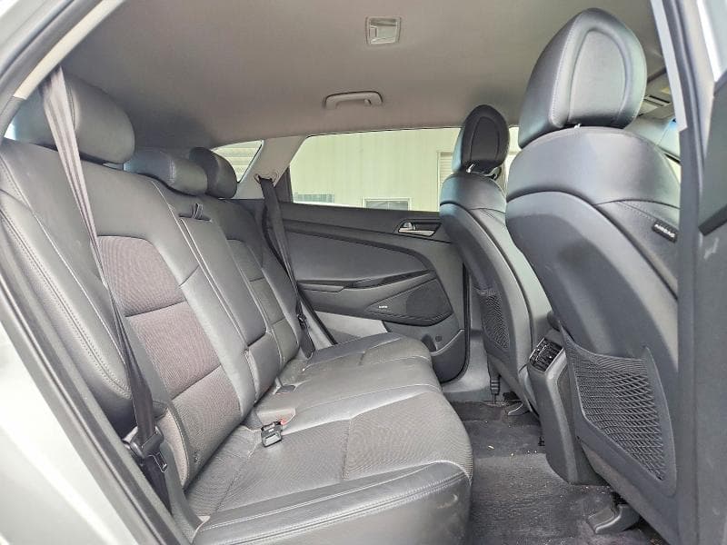 2018 HYUNDAI TUCSON LIMITED 11