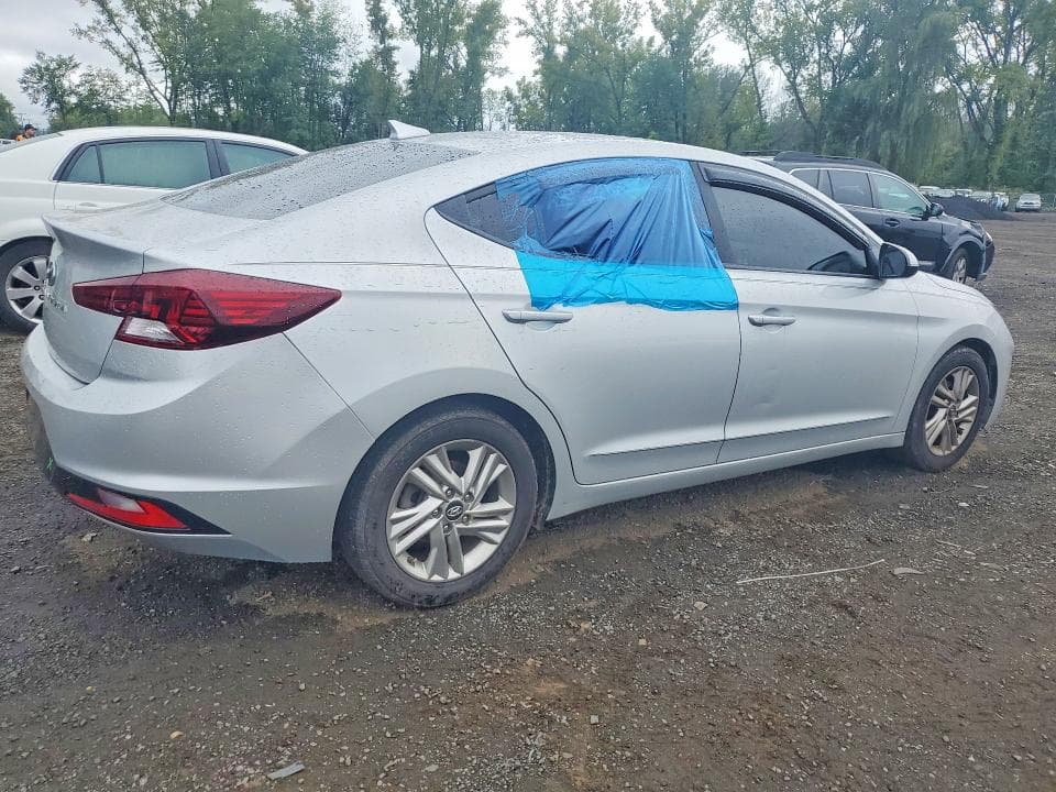 2019 HYUNDAI ELANTRA SEL 3
