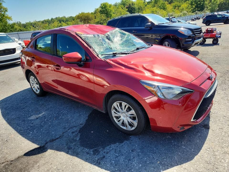 2019 TOYOTA YARIS L 4