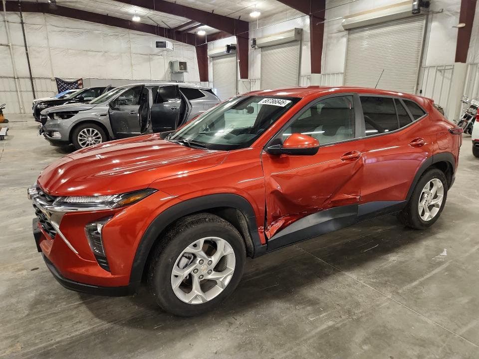 2024 CHEVROLET TRAX LS - 1